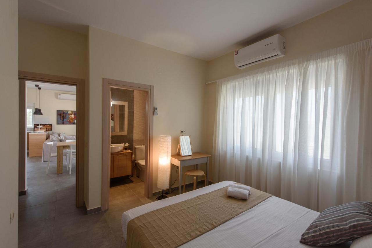 Thetis Beach Suites Kokkinos Pirgos Extérieur photo